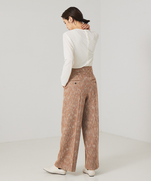 qualite(カリテ)の「シアクルーカットソー(Tシャツ/カットソー・レディース・オフホワイト/ブラック・フリー)」の4枚目の写真