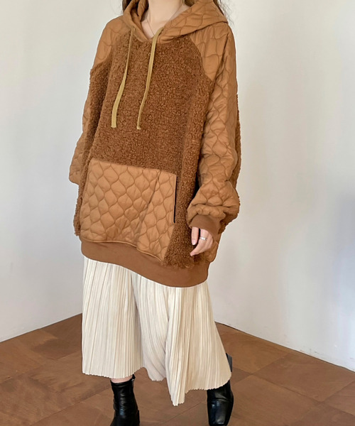 ボア切り替えキルティングパーカー