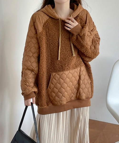 ボア切り替えキルティングパーカー