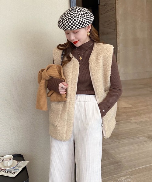 Doula Doula（ドゥーラドゥーラ）の「袖ボタンリブニットトップス（ニット/セーター・レディース・オレンジ/ベージュ/モカ/キャメル/グリーン/ホワイト/ブラウン/グレー/ブルー/ブラック・FREE）」の12枚目の写真