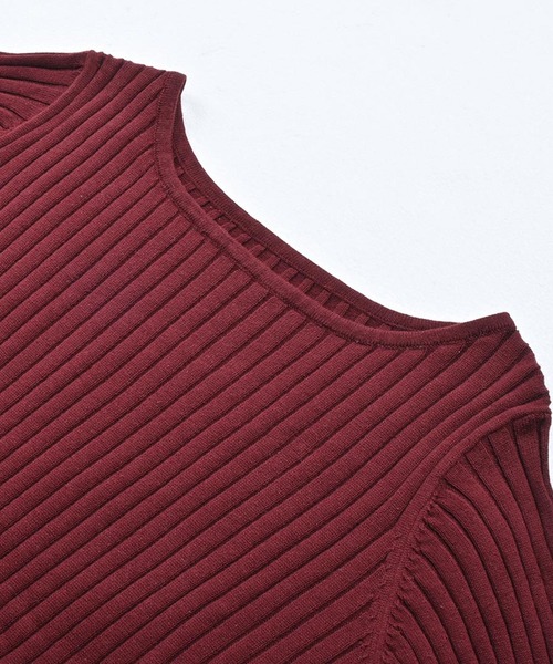 Felt-Maglietta（フェルトマリエッタ）の「リブニットボートネックセーター（ニット/セーター・レディース・オフホワイト/ダークグリーン/グレイッシュベージュ/ブラック/ボルドー/グレー・MEDIUM/X-LARGE）」の20枚目の写真