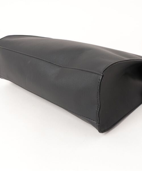 ALTROSE（アルトローズ）の「トートバッグ チェーンバッグ ロゴトート ディアドラ（トートバッグ・レディース・アイボリー/ブラック×シルバー/ブラック×ゴールド/ベージュ・FREE）」の6枚目の写真