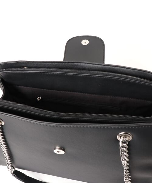 ALTROSE（アルトローズ）の「トートバッグ チェーンバッグ ロゴトート ディアドラ（トートバッグ・レディース・アイボリー/ブラック×シルバー/ブラック×ゴールド/ベージュ・FREE）」の7枚目の写真