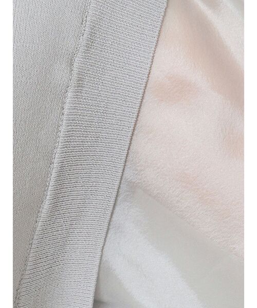 MURUA（ムルーア）の「シャイニースリーブドッキングニット（ニット/セーター・レディース・ブラック/グレー・FREE）」の18枚目の写真