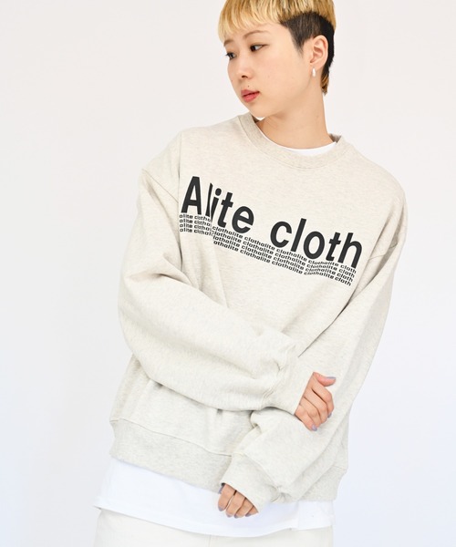 Alite cloth(アリーテクロス)の「ビッグサイズ メンズサイズ ALITECLOTHロゴプリントトレーナー(スウェット・レディース・ブラック/ネイビー/オートミール・M/L/XL/2XL)」の18枚目の写真