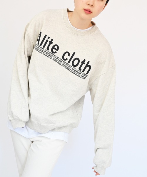 Alite cloth(アリーテクロス)の「ビッグサイズ メンズサイズ ALITECLOTHロゴプリントトレーナー(スウェット・レディース・ブラック/ネイビー/オートミール・M/L/XL/2XL)」の14枚目の写真