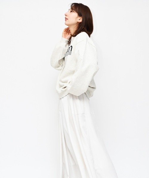 Alite cloth(アリーテクロス)の「ビッグサイズ メンズサイズ ALITECLOTHロゴプリントトレーナー(スウェット・レディース・ブラック/ネイビー/オートミール・M/L/XL/2XL)」の8枚目の写真