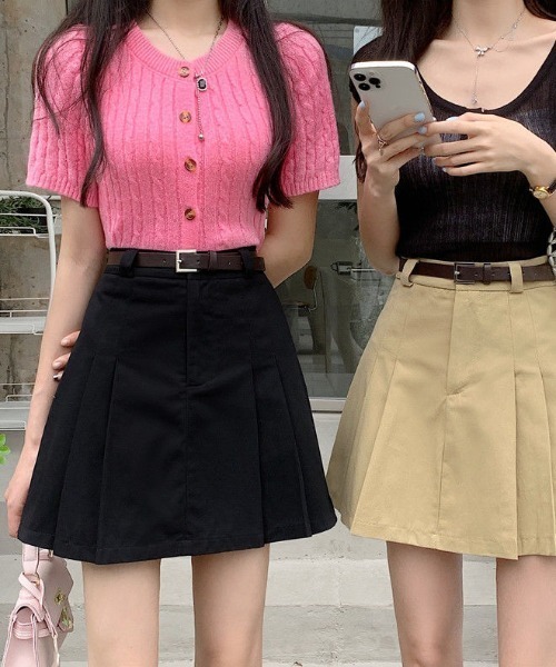 gossip!ロサンゼルス(ゴシップロサンゼルス)の「ベルト付きプリーツミニスカート(スカート・レディース・ベージュ/ブラック・M/S/L)」の8枚目の写真