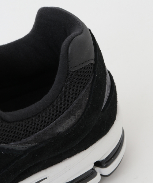 NEW BALANCE（ニューバランス）の「【New Balance / ニューバランス】M2002R（スニーカー・メンズ・グレー/ブラック・27.0cm/28.0cm/26.0cm）」の9枚目の写真