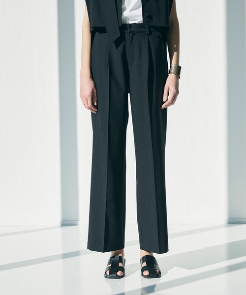 CEL ANSWER（シーイーエルアンサー）の「ベーシックストレートタックパンツ（スラックス・レディース・ライトグレー/ブラック/ネイビー・FREE/SMALL）」の17枚目の写真