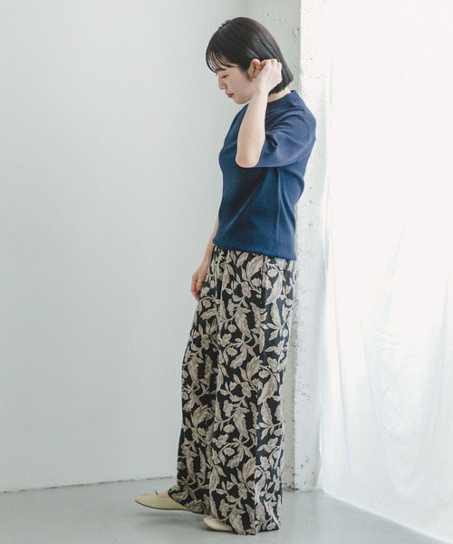 ITEMS URBANRESEARCH（アイテムズ アーバンリサーチ）の「ソウバリハンソデニット（ニット/セーター・レディース・モカ/オフホワイト/ブラック/ブルー・FREE）」の16枚目の写真