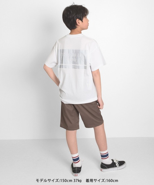 GLAZOS（グラソス）の「リフレクターバックプリント半袖Tシャツ（Tシャツ/カットソー・キッズ・ブラック/オフホワイト/ホワイト/チャコールグレー・150cm/160cm/140cm/170cm）」の7枚目の写真