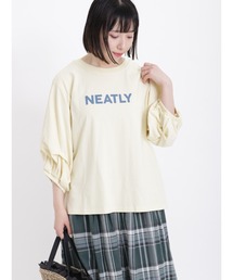 ロゴプリント袖タックTシャツ