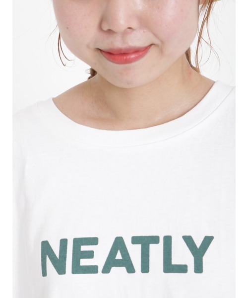 Samansa Mos2(サマンサ モスモス)の「ロゴプリント袖タックTシャツ(Tシャツ/カットソー・レディース・チャコール/イエロー/オフホワイト/グリーン/ピンク・フリ-)」の18枚目の写真