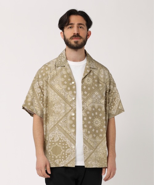 PAZZO（パッゾ）の「【PAZZO】バンダナ柄プリント オープンカラー ショートスリーブ シャツ（シャツ/ブラウス・メンズ・ベージュ/ブラック/グレー・3/1/2）」の4枚目の写真