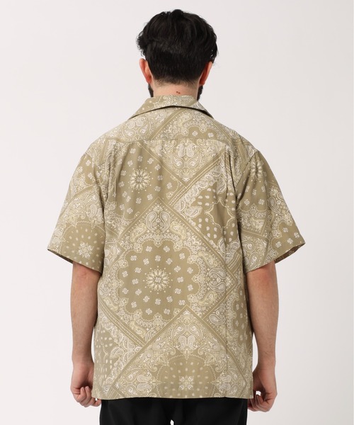 PAZZO（パッゾ）の「【PAZZO】バンダナ柄プリント オープンカラー ショートスリーブ シャツ（シャツ/ブラウス・メンズ・ベージュ/ブラック/グレー・3/1/2）」の5枚目の写真