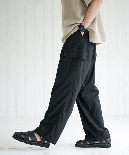 coen(コーエン)の「6ポケットルーズカーゴパンツ(カーゴパンツ・メンズ・オリーブ/ブラック・XL/L/M/S)」の2枚目の写真