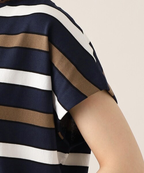 UNTITLED（アンタイトル）の「◆【清涼感／ゆったり／洗える】コットンエステル フレンチスリーブニット（ニット/セーター・レディース・オフホワイト/ネイビー系2/ワイン系4/ネイビー/ワインレッド/ネイビー系5・00/44/02/04/48）」の20枚目の写真