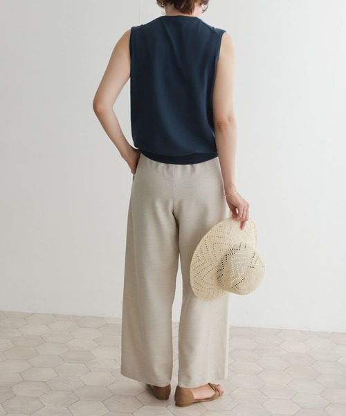 URBAN RESEARCH DOORS（アーバンリサーチドアーズ）の「サイドシームレスパンツ（その他パンツ・レディース・ベージュ/ライトグレー・SMALL/MEDIUM）」の16枚目の写真