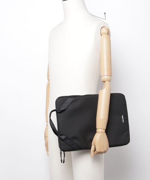 Topologie（トポロジー）の「Laptop Sleeve ラップトップスリーブ 14 
