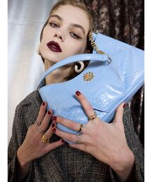 クロコライクチェーンハンドBAG