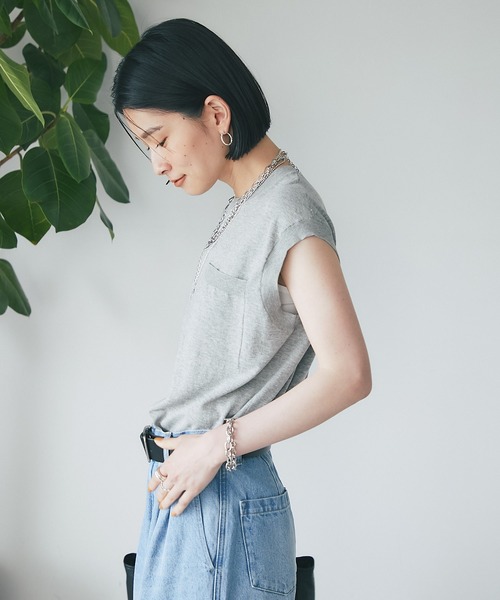 RIVE DROITE（リヴドロワ）の「コットンノースリーブニット（ニット/セーター・レディース・ダークブラウン/グレー・FREE）」の7枚目の写真