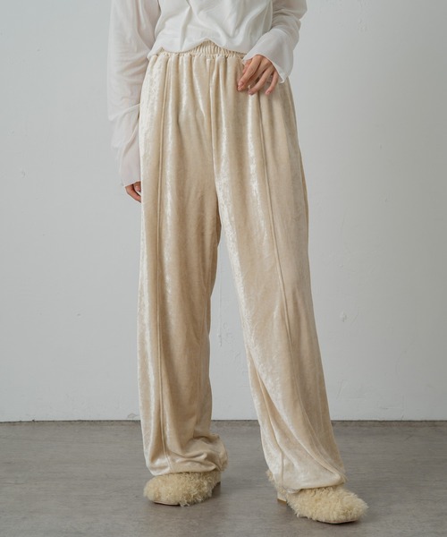 earthy（アーシー）の「【レピュール加工】ベロアイージーパンツ
