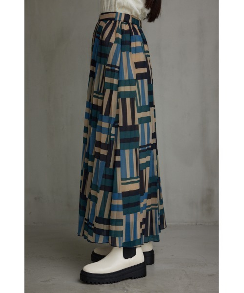 AZUL by moussy（アズールバイマウジー）の「ジオメトリック柄