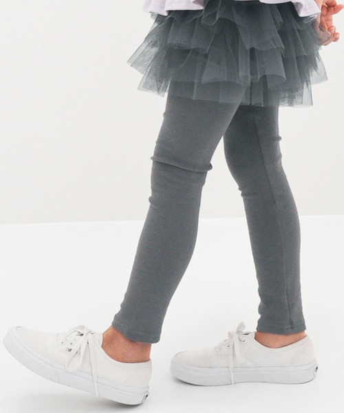 Bee des Bee（ビーデスビー）の「レギンス付きチュチュスカート（スカート・キッズ・スカイブルー/グレー/ダークブラウン/グレイッシュベージュ/ミント/パープル系/グレー系/ネイビー系/カーキオリーブ/ローズ/ライトピンク/ラベンダー/ネイビー/ライトブラック/チャコールグレー・100cm/120cm/130cm/140cm/110cm）」の3枚目の写真