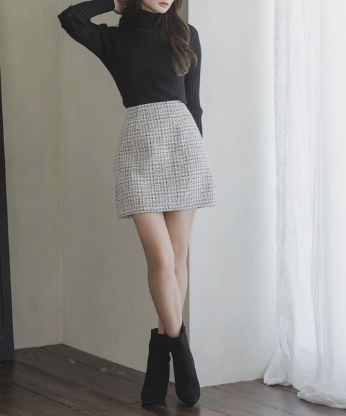 Julia Boutique（ジュリアブティック）の「クラシカルツイードミニスカート/23513（スカート・レディース・ブラック/ホワイト/ピンク・ONE）」の4枚目の写真