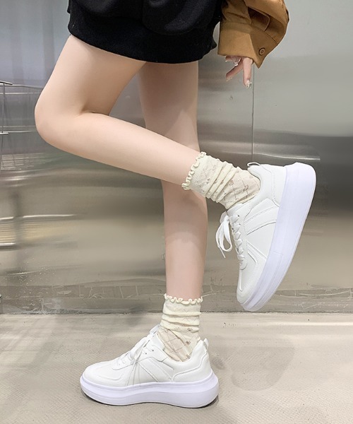 Shoes in Closet（シューズインクローゼット）の「超軽量 厚底 ジャーマントレーナータイプ  スニーカー 6883（スニーカー・レディース・ブラック/ホワイト/ホワイト系1・L/M/S/LL）」の9枚目の写真