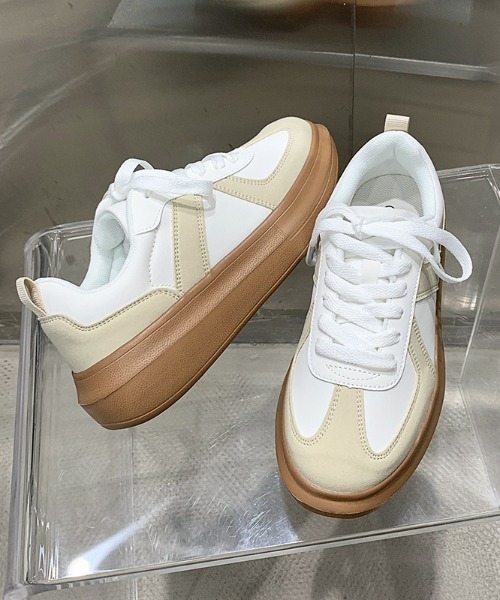 Shoes in Closet（シューズインクローゼット）の「超軽量 厚底 ジャーマントレーナータイプ  スニーカー 6883（スニーカー・レディース・ブラック/ホワイト/ホワイト系1・L/M/S/LL）」の14枚目の写真