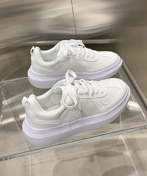 Shoes in Closet（シューズインクローゼット）の「超軽量 厚底 ジャーマントレーナータイプ  スニーカー 6883（スニーカー・レディース・ブラック/ホワイト/ホワイト系1・L/M/S/LL）」の22枚目の写真