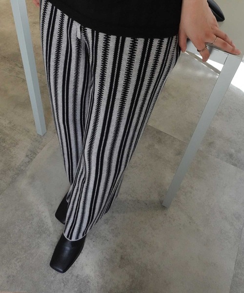 CORNERS by KR(コーナーズバイケーアール)の「CORNERS by KR ストライプニットパンツ(その他パンツ・レディース・ブラック/グレー/ブラック×ホワイト・M/L)」の6枚目の写真