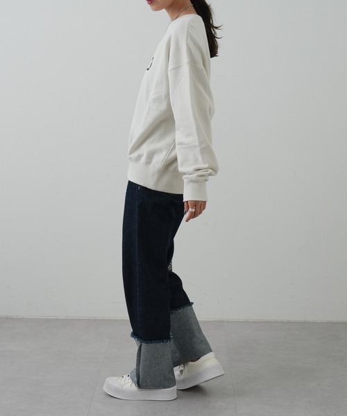 COLONY 2139（コロニートゥーワンスリーナイン）の「裏毛ロゴプリントクルーネックプルオーバー（スウェット・レディース・グレー/ブラック/オフホワイト・FREE）」の9枚目の写真