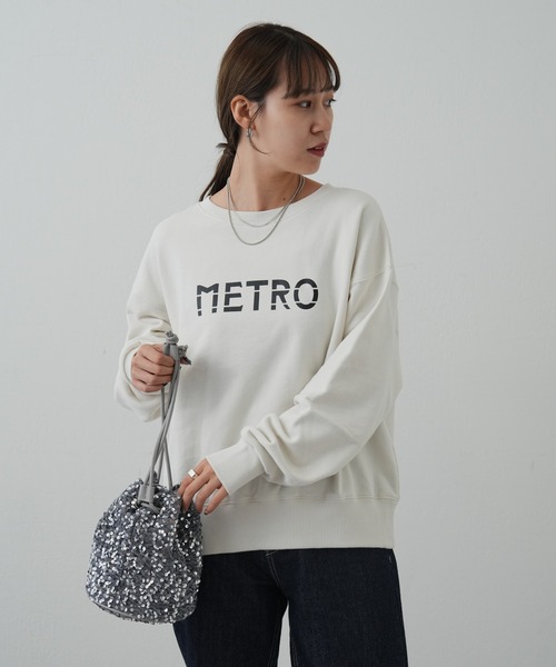 COLONY 2139（コロニートゥーワンスリーナイン）の「裏毛ロゴプリントクルーネックプルオーバー（スウェット・レディース・グレー/ブラック/オフホワイト・FREE）」の4枚目の写真