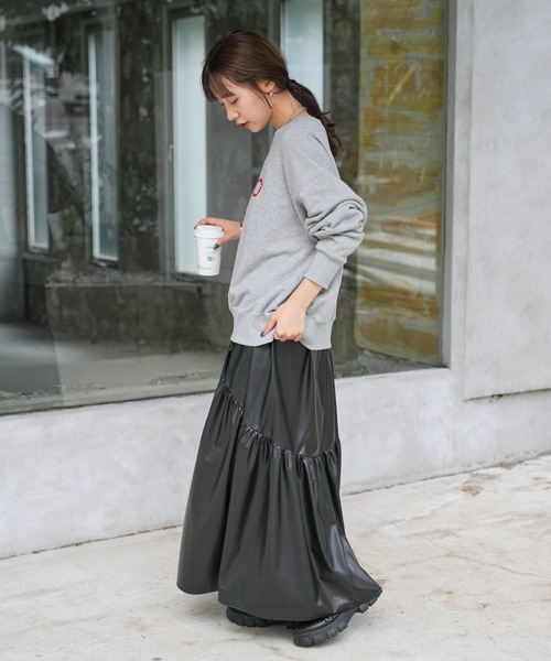 COLONY 2139（コロニートゥーワンスリーナイン）の「裏毛ロゴプリントクルーネックプルオーバー（スウェット・レディース・グレー/ブラック/オフホワイト・FREE）」の22枚目の写真