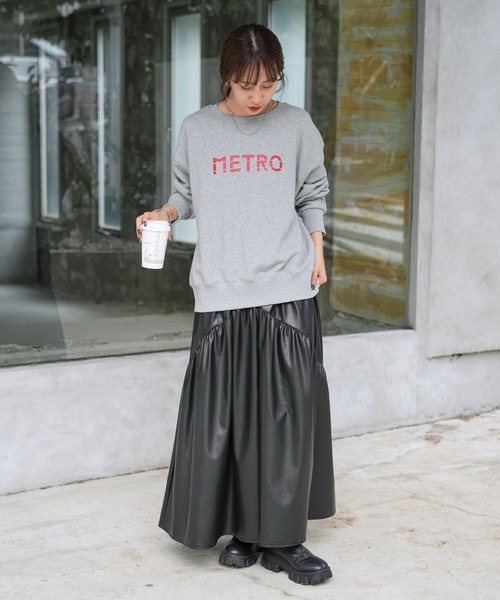 COLONY 2139（コロニートゥーワンスリーナイン）の「裏毛ロゴプリントクルーネックプルオーバー（スウェット・レディース・グレー/ブラック/オフホワイト・FREE）」の17枚目の写真