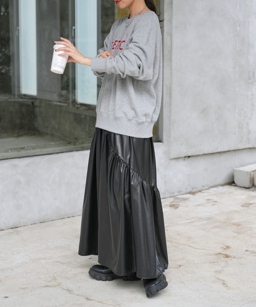 COLONY 2139（コロニートゥーワンスリーナイン）の「裏毛ロゴプリントクルーネックプルオーバー（スウェット・レディース・グレー/ブラック/オフホワイト・FREE）」の21枚目の写真