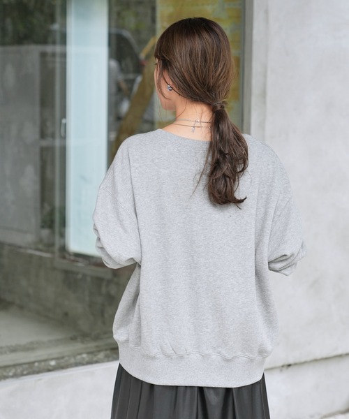 COLONY 2139（コロニートゥーワンスリーナイン）の「裏毛ロゴプリントクルーネックプルオーバー（スウェット・レディース・グレー/ブラック/オフホワイト・FREE）」の19枚目の写真