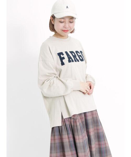 Samansa Mos2（サマンサ モスモス）の「パッチワークロゴスウェット（Tシャツ/カットソー・レディース・レッド/ベージュ/チャコールグレー/キナリ・F）」の18枚目の写真