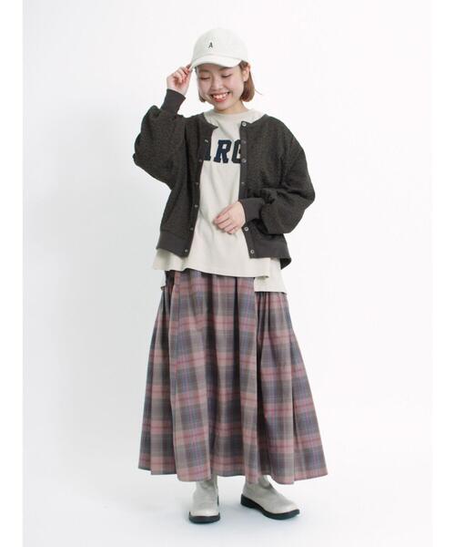 Samansa Mos2（サマンサ モスモス）の「パッチワークロゴスウェット（Tシャツ/カットソー・レディース・レッド/ベージュ/チャコールグレー/キナリ・F）」の22枚目の写真