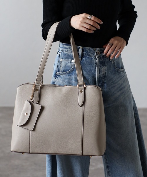 GUSCIO(グッシオ)の「【グッシオ ゴールドラベル】ビジネストートバッグ PC/A4対応 パスケース付(トートバッグ・レディース・ブラック/グレイッシュベージュ/カーキ/ネイビー・FREE)」の20枚目の写真