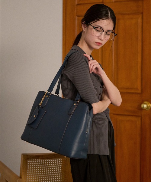 グッシオ ゴールドラベル】ビジネストートバッグ PC/A4対応 パスケース