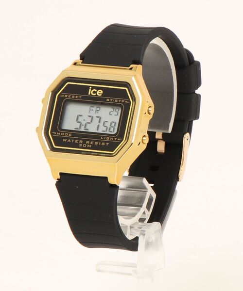 ICE WATCH（アイスウォッチ）の「「Ice-Watch アイスウォッチ」ICE digit retro アイスデジット レトロ　#2（デジタル腕時計・レディース・ダークグリーン/ネイビー/ブラック×ゴールド/ブラック×シルバー/ブラウン/レッド/アイボリー/ライトブルー・32mm）」の12枚目の写真