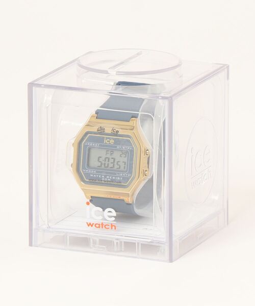 ICE WATCH（アイスウォッチ）の「「Ice-Watch アイスウォッチ」ICE digit retro アイスデジット レトロ　#2（デジタル腕時計・レディース・ダークグリーン/ネイビー/ブラック×ゴールド/ブラック×シルバー/ブラウン/レッド/アイボリー/ライトブルー・32mm）」の13枚目の写真