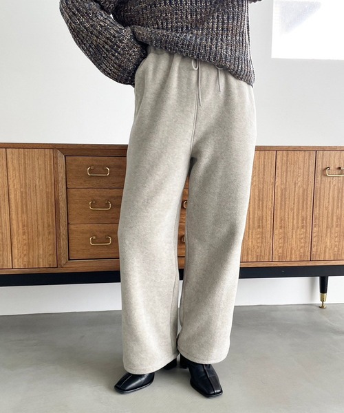 LOWRYS FARM（ローリーズファーム）の「フリースドロストパンツ　974816（スウェットパンツ・レディース・グレー/ブラック・FREE）」の9枚目の写真