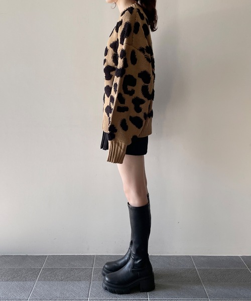 one way(ワンウェイ)の「アニマル柄ニット(ニット/セーター・レディース・ホワイト/ブラウン/ブラック・FREE)」の11枚目の写真