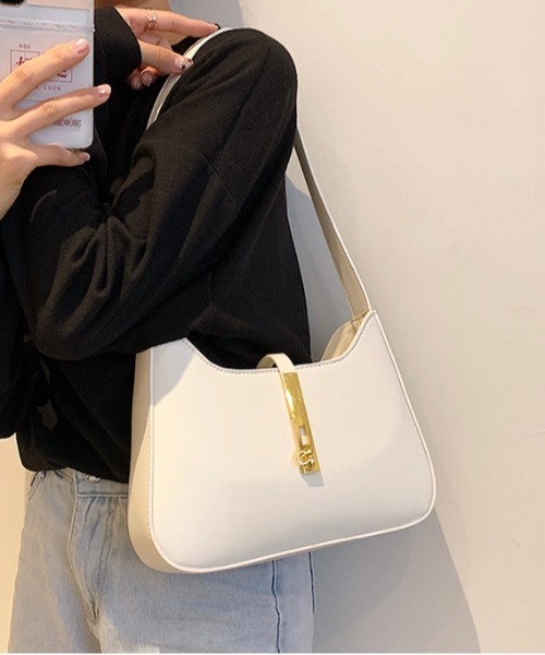 Burner(バーナー)の「【OKUOKU Recommend Select】チェーン ハンドル ワンショルダーバッグ oku-bag-714261107700-31(ショルダーバッグ・レディース・アイボリー/ブラウン/モカ/ブラック/ライトグリーン・FREE)」の11枚目の写真