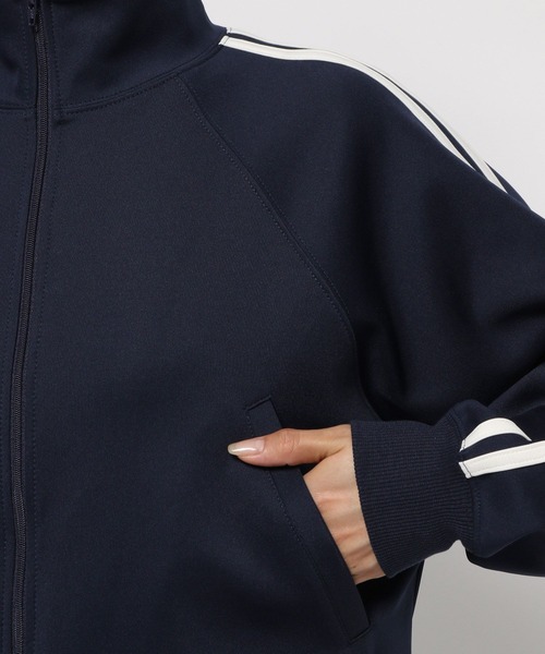 LOWRYS FARM（ローリーズファーム）の「トラックジャージＬＳ　991521（Tシャツ/カットソー・レディース・ブルー/アイボリー/ネイビー・MEDIUM/LARGE）」の16枚目の写真